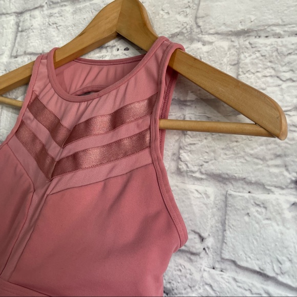 QUEENIE KE Dusty Rose Pink Sports Bra - Picture 3 of 7